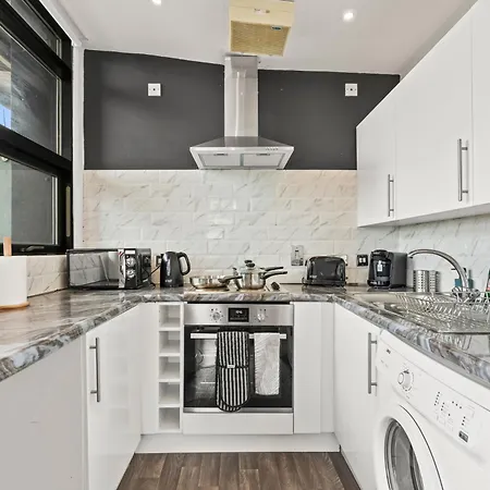 Apartment Luxury 3 Bedroom 5bed Duplex For 9 Guest *