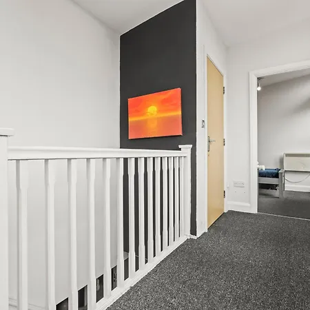 Luxury 3 Bedroom 5bed Duplex For 9 Guest Apartment